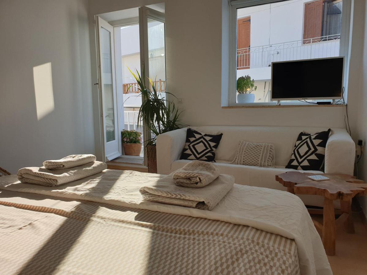 Aretousa Deluxe Downtown Apartment Skála Eksteriør billede